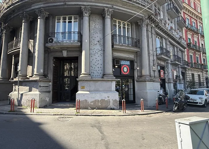 La PiazzaHotel Napoli