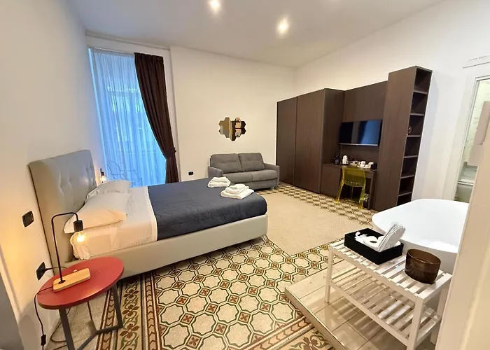 La PiazzaHotel Napoli