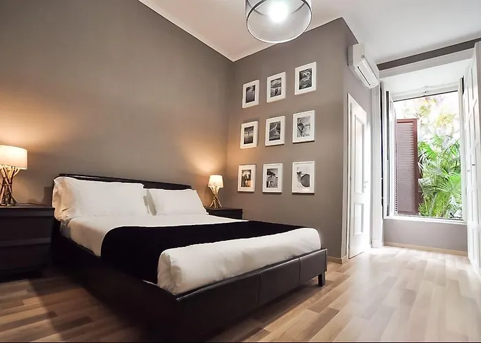 Bed and Breakfast The Royals Experience Napoli